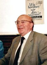 Dr. Wolfgang Ullmann